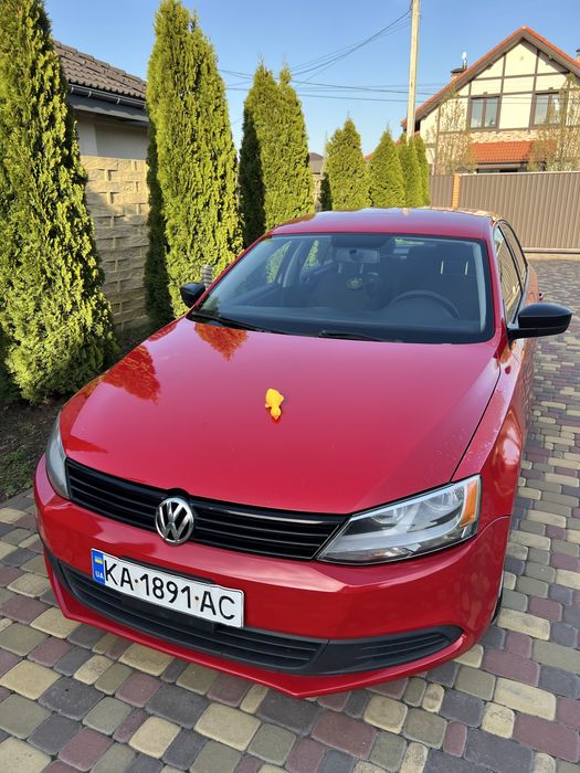 Аренда авто/прокат авто/такси аренда/долгосрочная Volkswagen JETTA