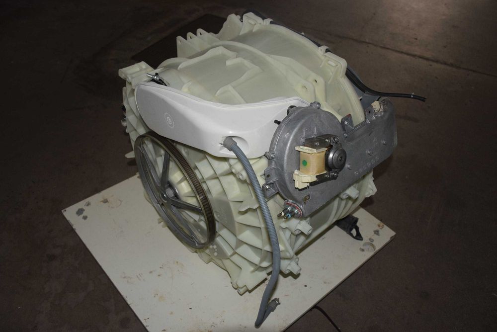 Peças da máquina de lavar e secar Indesit modelo XWDA751480