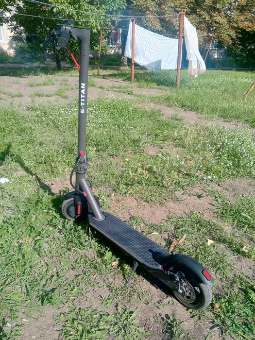 Продам Электросамокат E-Titan