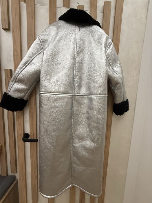 Крута срібна серебряная куртка дублянка пальто Zara M Л 44 46