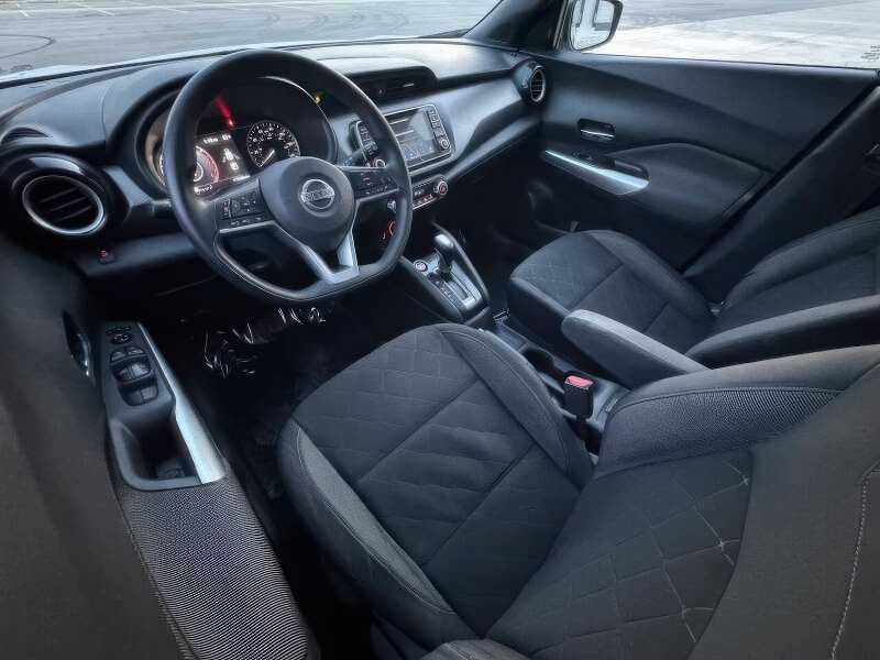 2019 Nissan Kicks SV