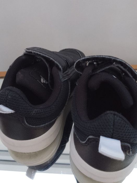 Кросівки 25 розмір ,adidas