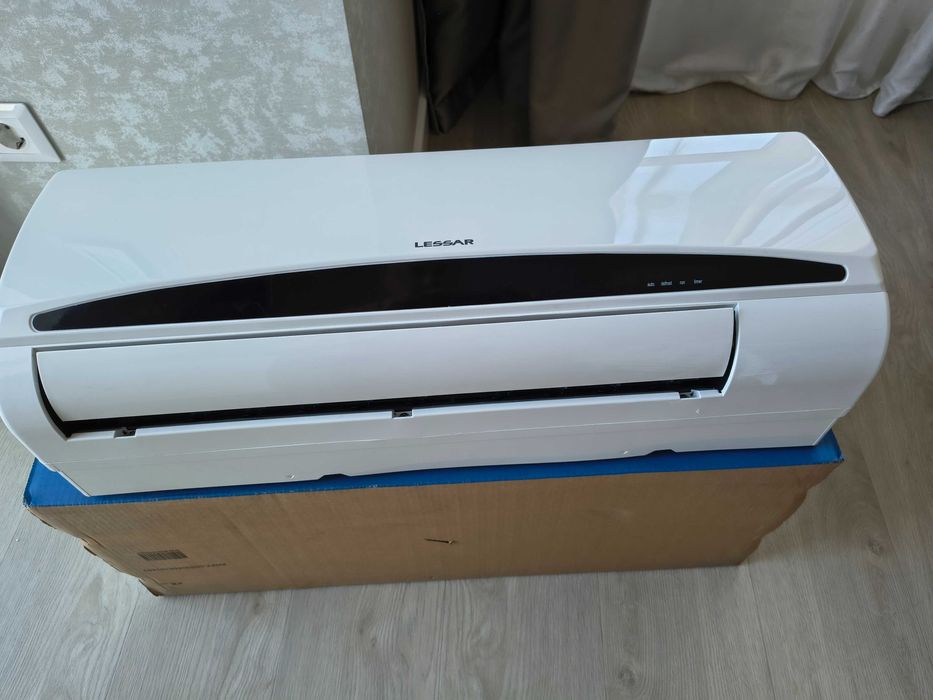 Кондиціонер  LESSAR  LS-H09KEA2
