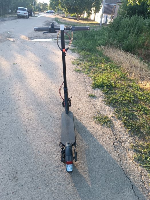 Xiaomi Electric Scooter 4 електросамокат