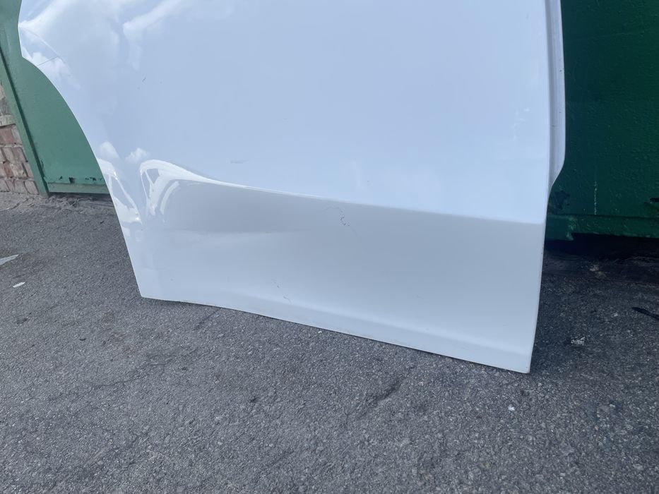 Двері праві тесла Y MY Tesla model y