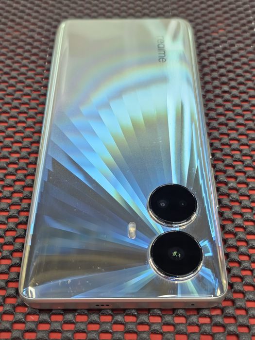Realme 10 Pro+ 8/256 в чудовому стані з повним комплектом