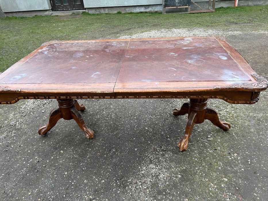 Stół Drewniany Ozdobny