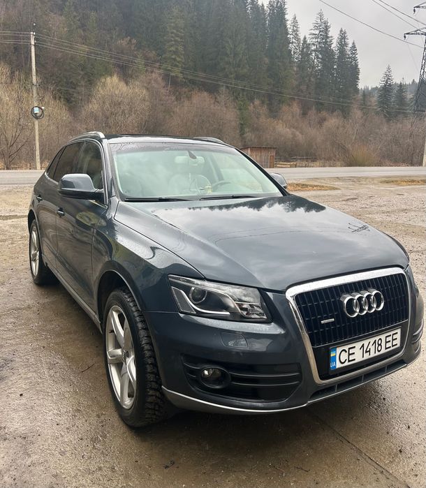 Продаю машину Audi Q5 2008 року