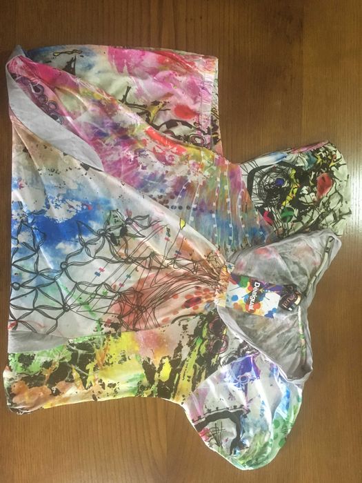 Vestido Desigual Novo