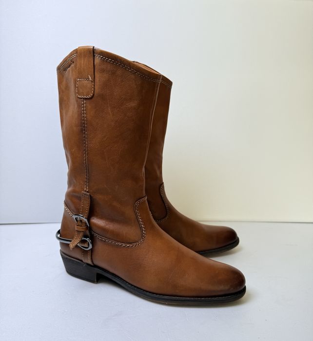 Kozaki skórzane Tamaris klasyczne casual z klamrą r 40
