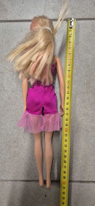 Lalka Barbie różowa dla dziewczynki