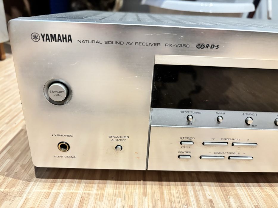 Amplituner Yamaha RX-V350