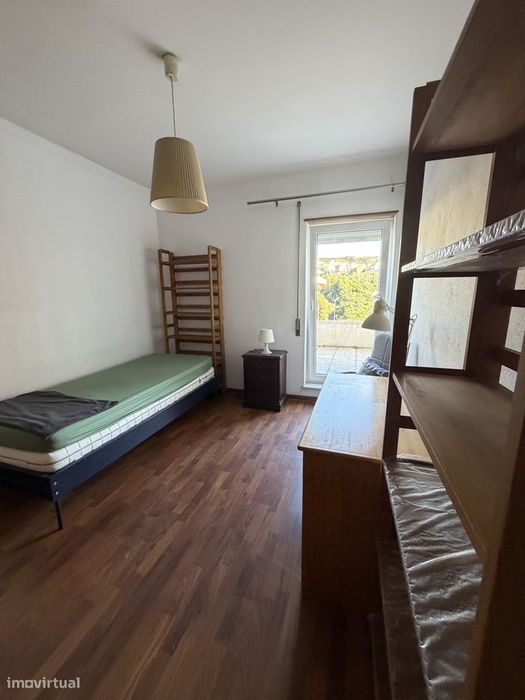 Excelente apartamento T3 duplex, renovado e completamente mobilado