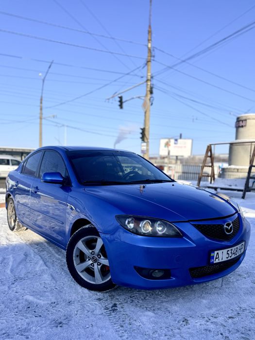 Продам Mazda 3

Автомобіль у хорошому технічному та візуальному стані, доглянутий і вартий уваги.

Кузов без корозії — не гнила, без проблем
Пороги цілі, дно в нормі
Підігріви передніх сидінь
Двигун 1.6 бензин/газ — працює ідеально, тихо та рівно
Газ вписаний в техпаспорт, обслужений
Мотор в дуже хорошому стані, масла не бере
Ходова без зайвих стуків
Салон охайний, не затертий

Авто економне, комфортне для щоденного користування, як для міста, так і для траси.
Сів і поїхав — жодних вкладень не потребує.

Повний пакет документів, переоформлення без проблем.

Реальному покупцю — адекватний торг біля авто.