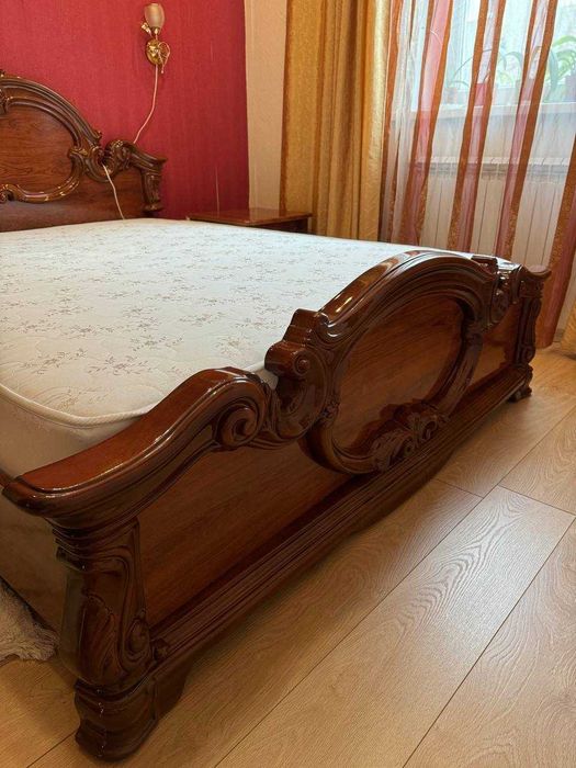 Кровать 1,6*2  2 тумбочки Империя