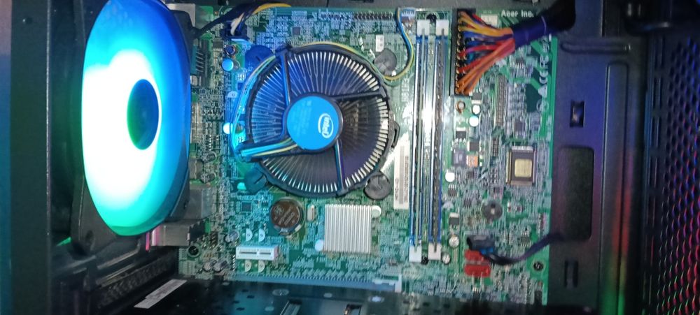 Vendo computador desktop completo e em excelente estado