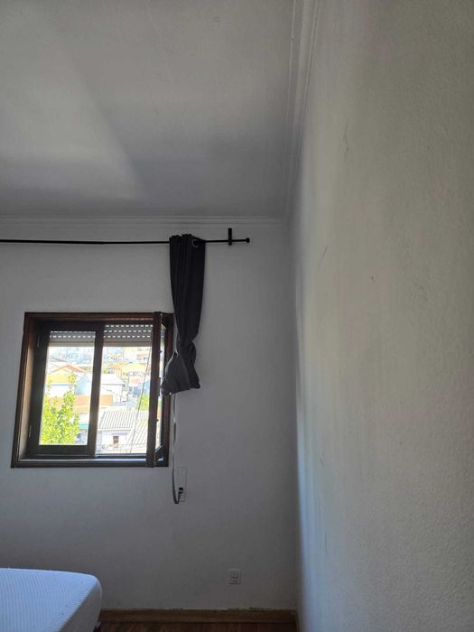 ARRENDA-SE CASA T2 em Guifões - matosinhos