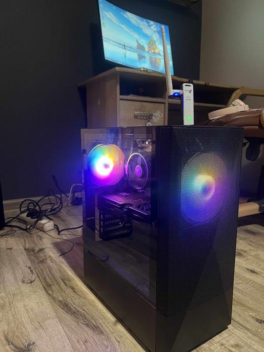 Nowy Komputer gamingowy i nauki| Ryzen 5 | RX 8GB | 16GB RAM | SSD 1TB