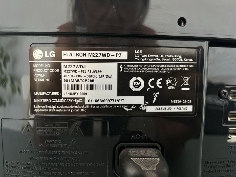 TV LG (22 polegadas)