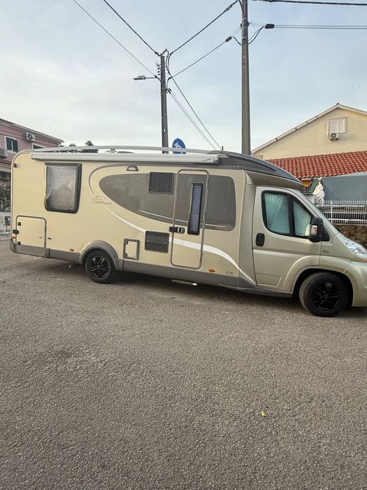 Burstner Privilege 772 full extras