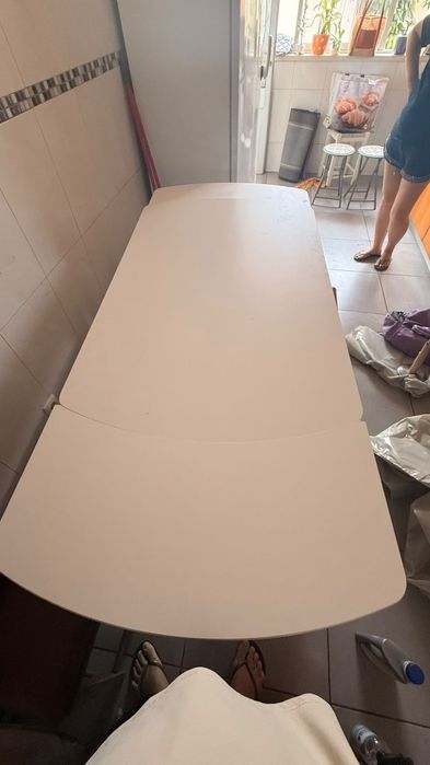 Mesa de Cozinha Extensível + Bancos