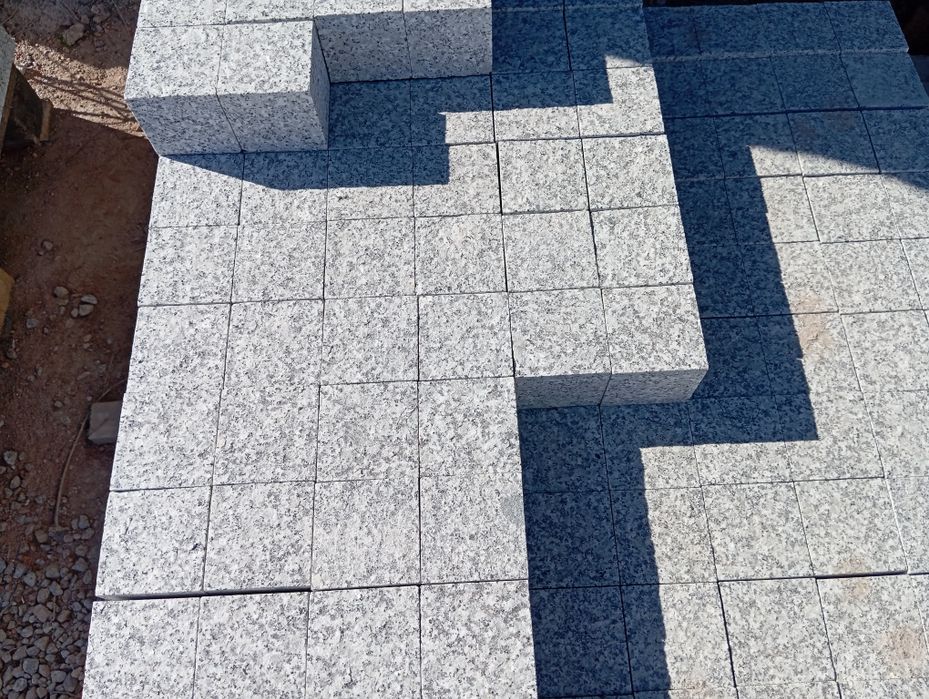 Witam Mar-Granit  producent kostki granitowej i elementów z granitu