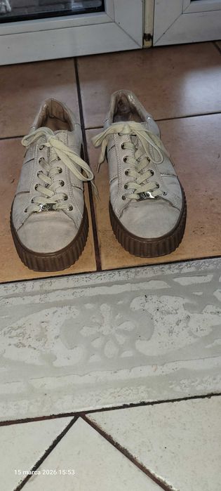 Buty beżowe Philip Hog 37,5