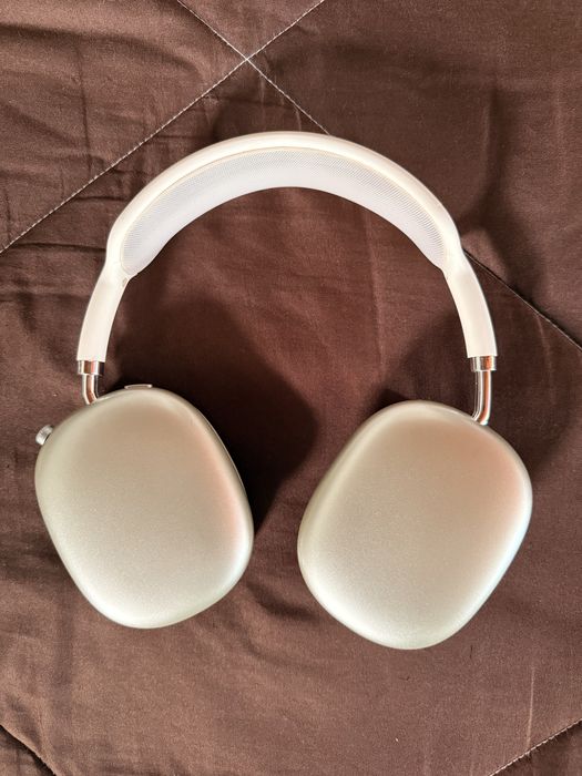 Fones p9 com capa e caixa