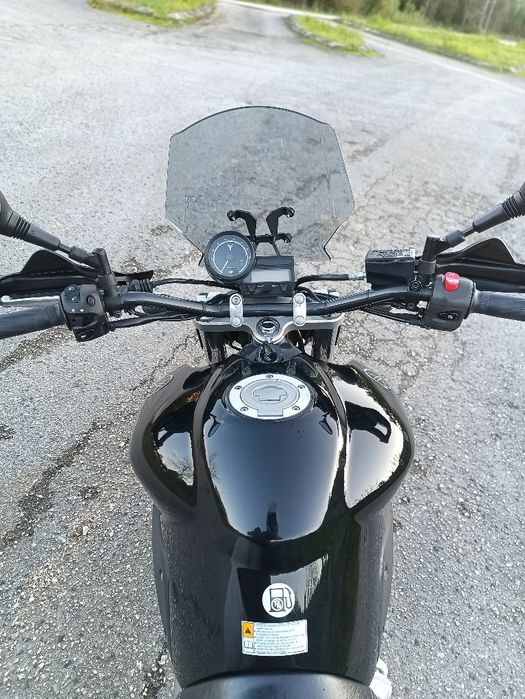 Mota Yamaha MT 03 660 aceito Carro