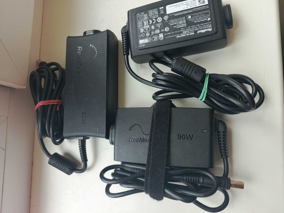 блок живлення ResMed на 24v 3,75a 5,5-2,5 7,4-5,0