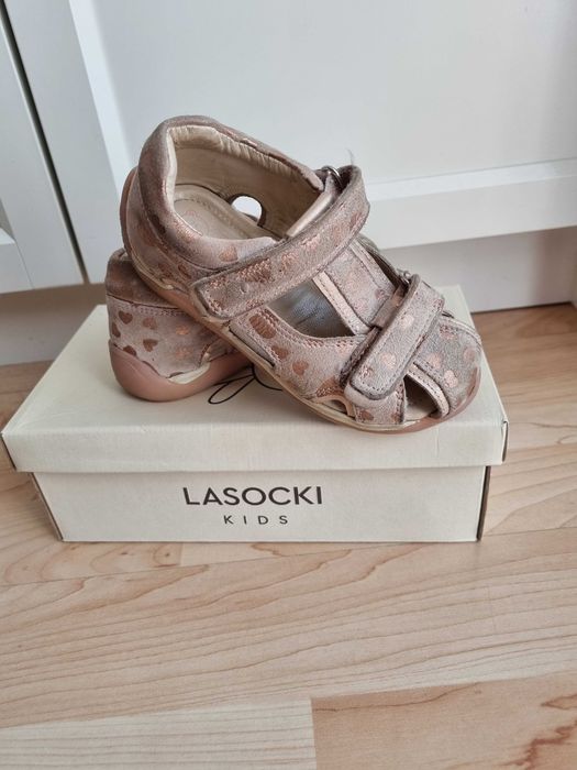 Skórzane sandałki Lasocki 24, wkładka 15,6 cm