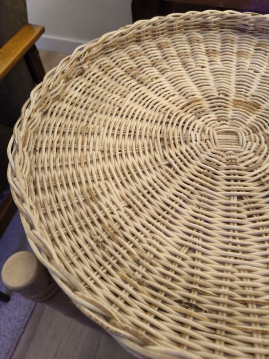 Stolik nocny IKEA TOLKNING