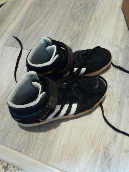 Sapatilhas adidas