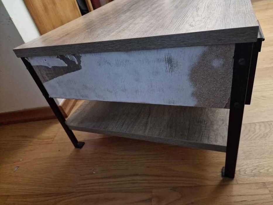 Mesa de centro industrial/vintage.