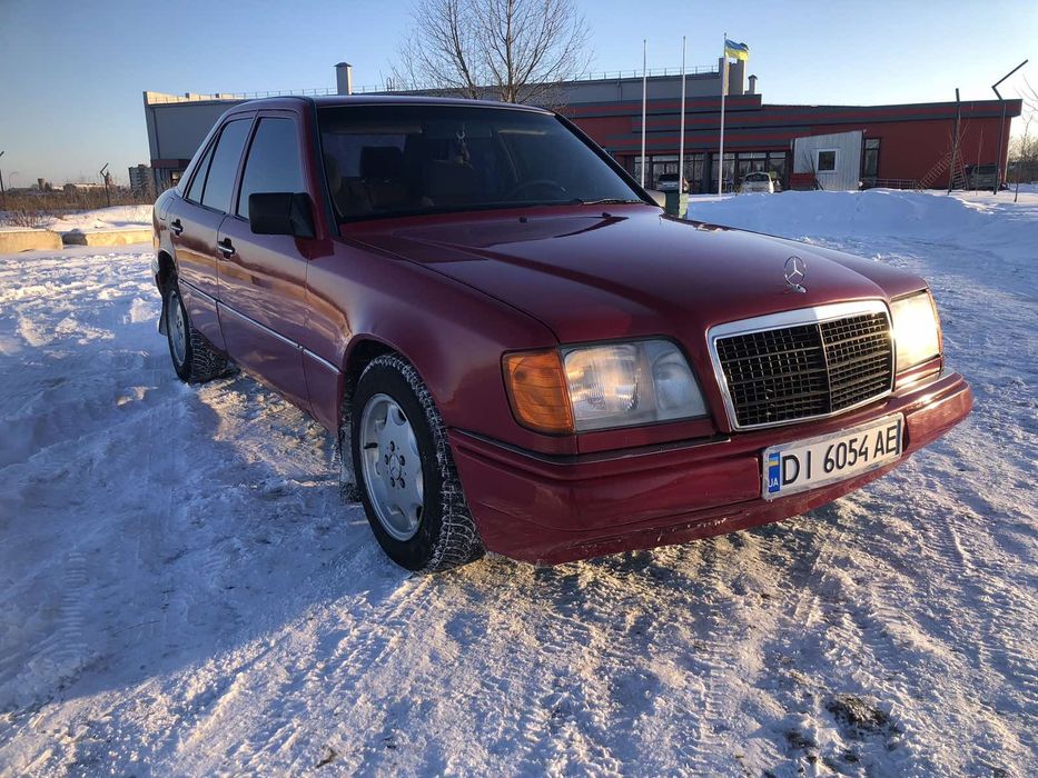 Мерседес Е200,1995рік