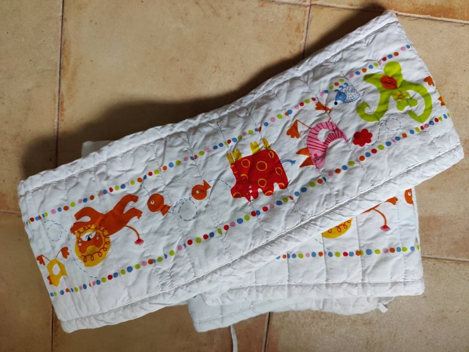 Protetor de berço para bebé