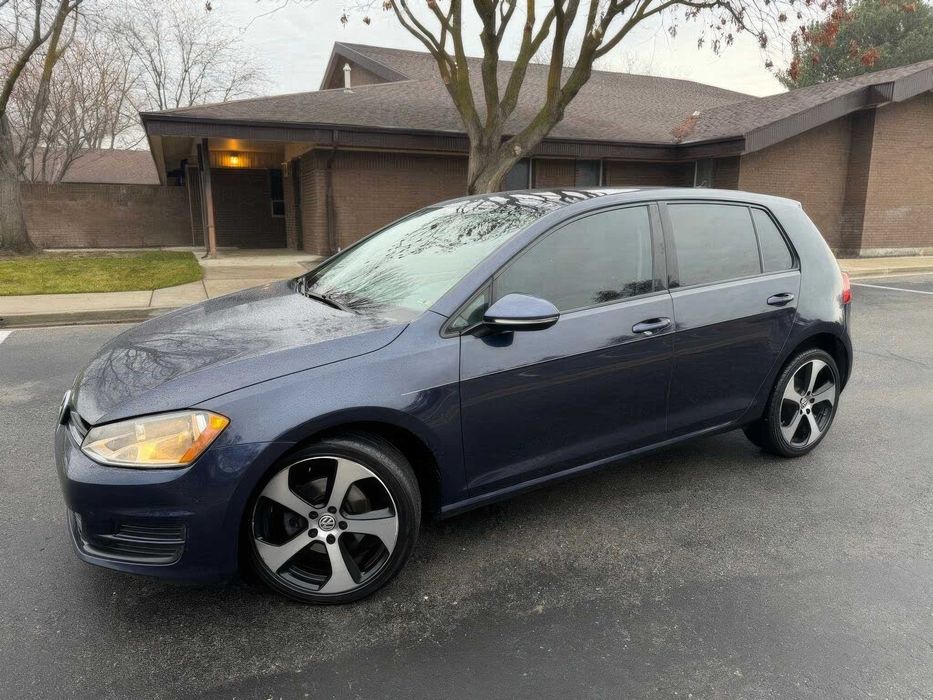 Volkswagen Golf SE      2015