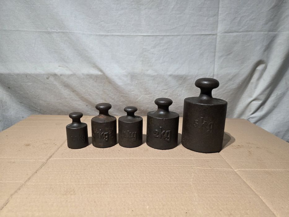 Zestaw odważników handlowych 0.5-5kg