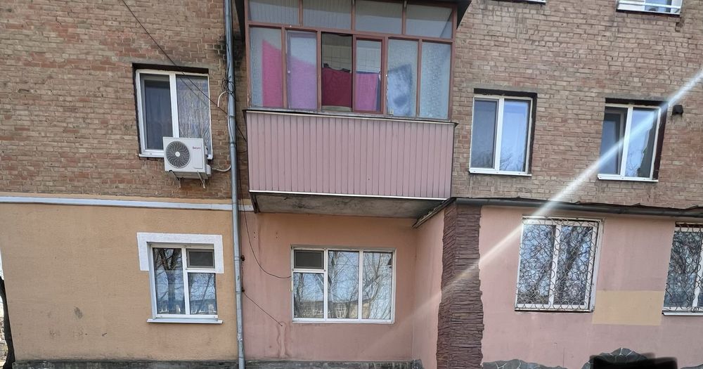 Продам 4 кімнатну квартиру( Миколаівка)