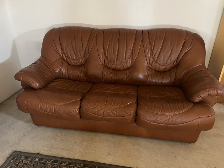 Sofá com cama em bom estado