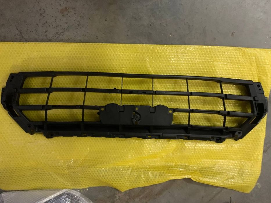 Audi Q5 2017 2018 2019 карказ решітки підрешітник Ауді