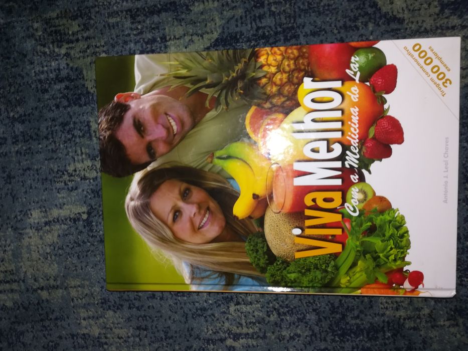 Lote de livros sobre alimentação