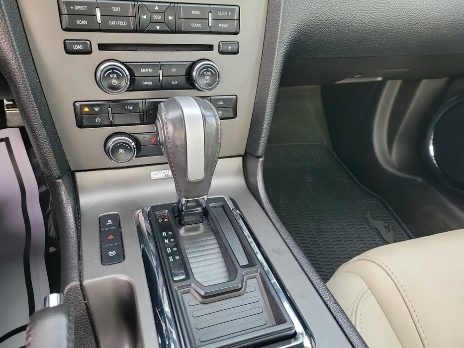 Ford Mustang      2014