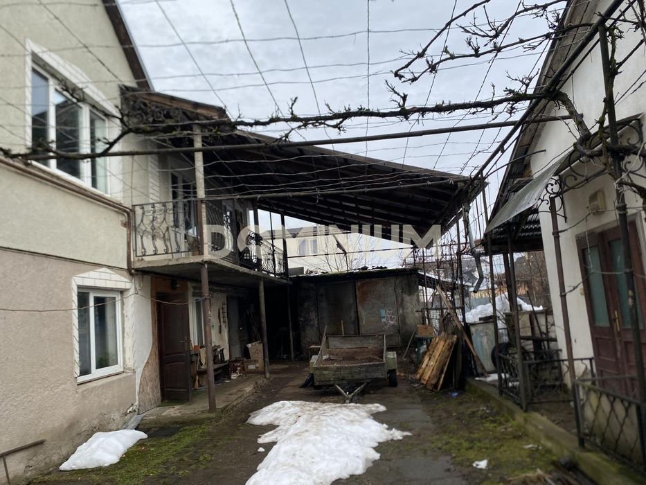 Продаж  Будиноку м.Хуст вул.Тичини
