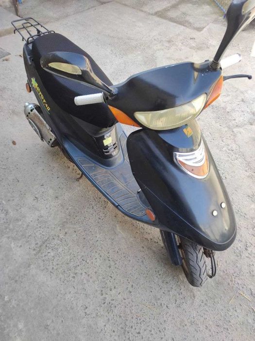 Продам скутер Yamaha