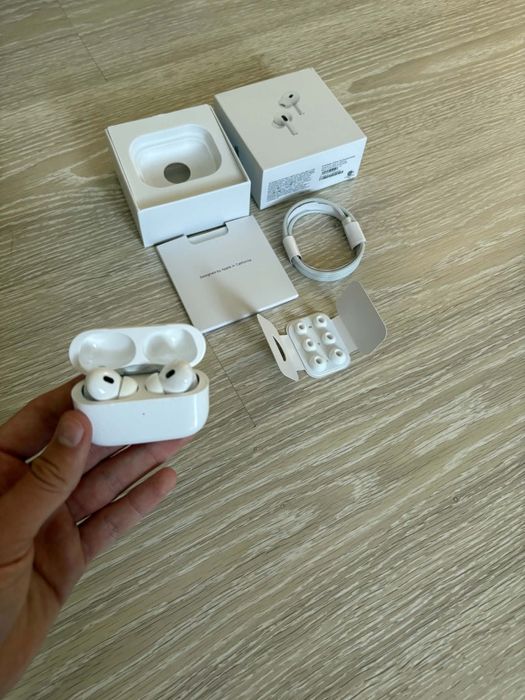 Apple AirPods Pro 2
