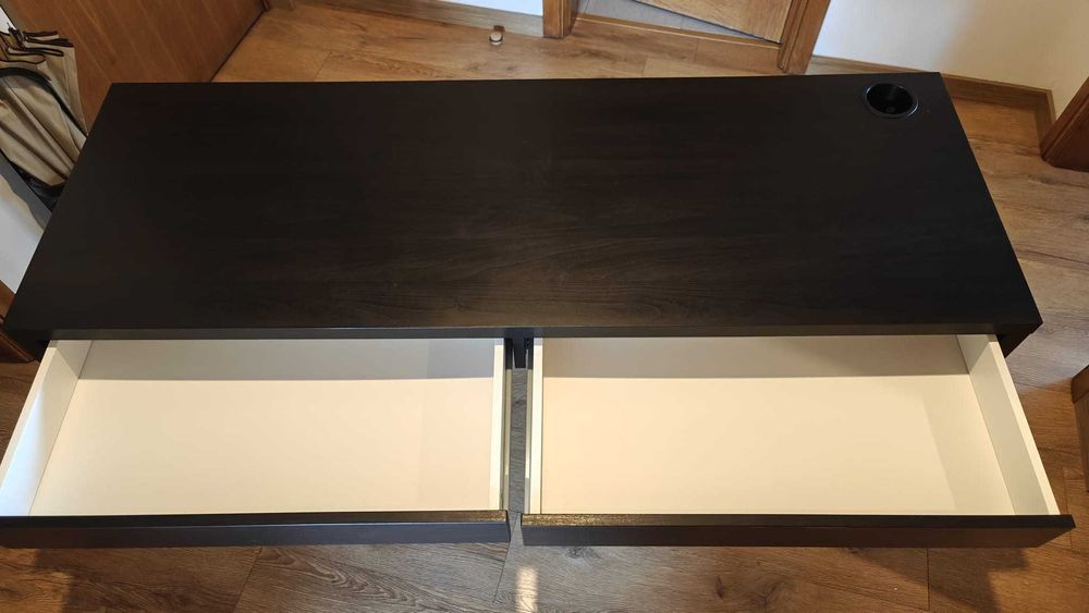 Secretária IKEA MICKE preta 142x50