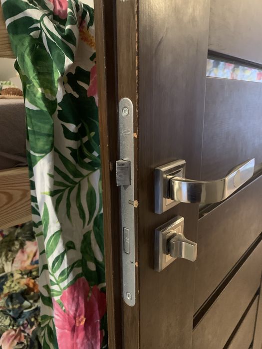 Drzwi uzywane masywne