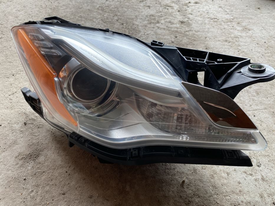 Lampa prawa maserati quattroporte USA