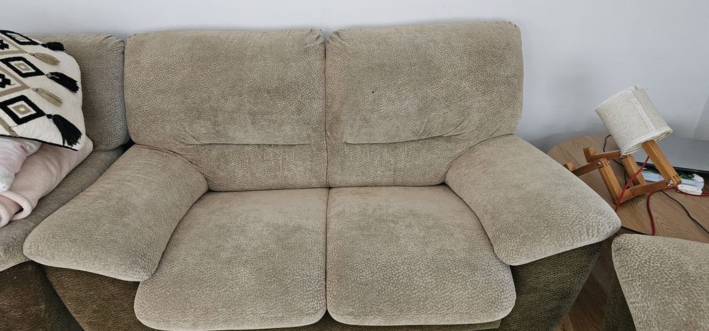 Oddam za darmo dwie kanapy